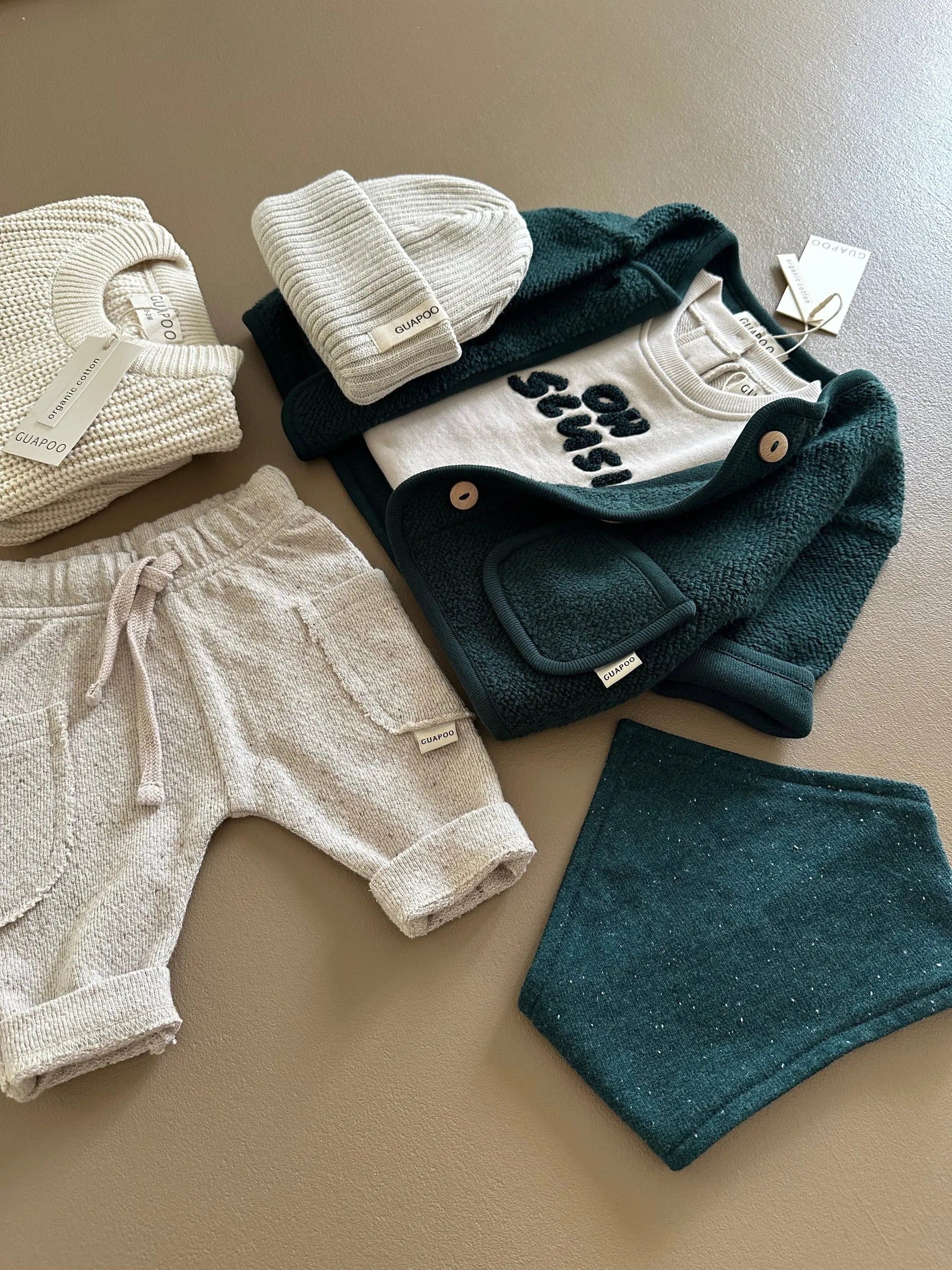 Pack 2 Bavaglini In Pile Bandana Crema E Verde Guapoo