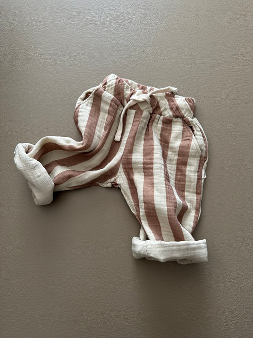 PANTALONI IN MUSSOLA A RIGHE | Guapoo